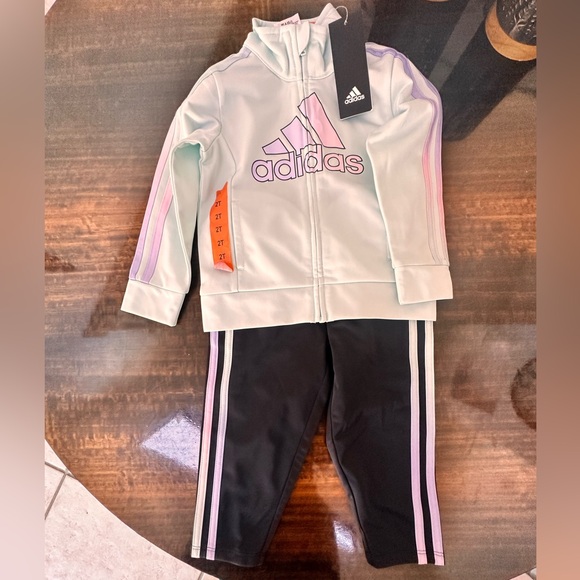 Adidas girls Zip jacket & jogger set - Picture 6 of 7